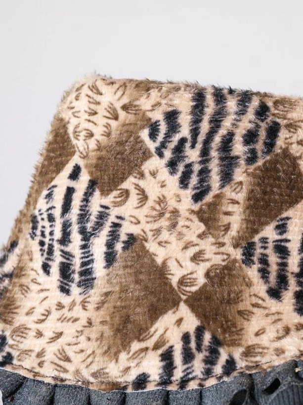 Argyle leopard print fuzzy ruffled hem accessory complement for lolita boots coordinate styling