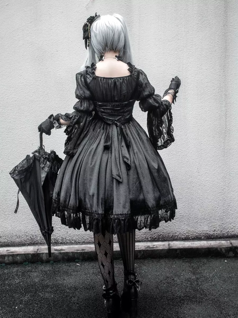 Black gothic lolita jsk dress full back view model open back lace-up waist umbrella