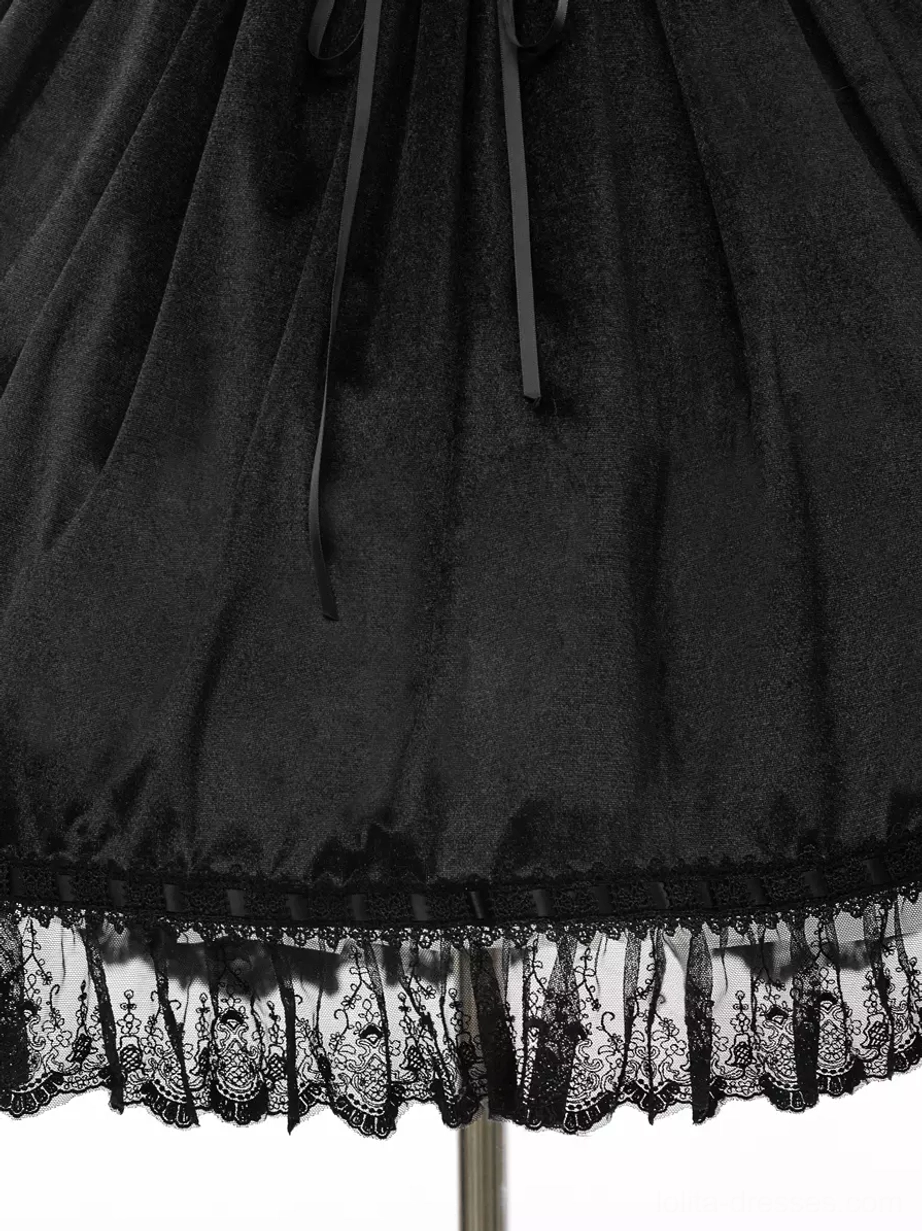 Black gothic lolita jsk dress bow embellishment lace detail aesthetic close-up