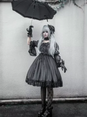 Black gothic lolita jsk dress front view model lace sleeves parasol outdoor background