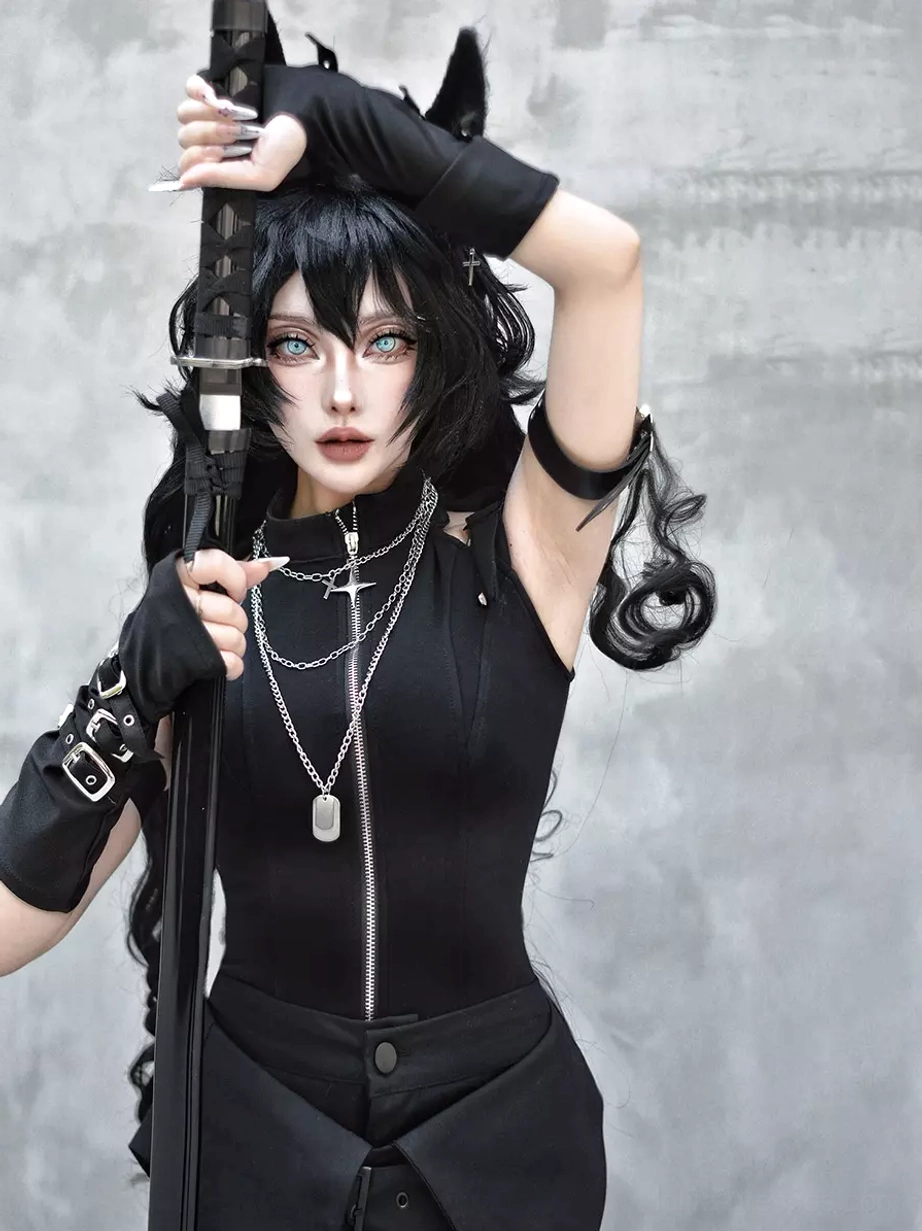 Black Ouji Lolita gothic punk sleeveless top pants set complete ensemble view with all components and styling elements