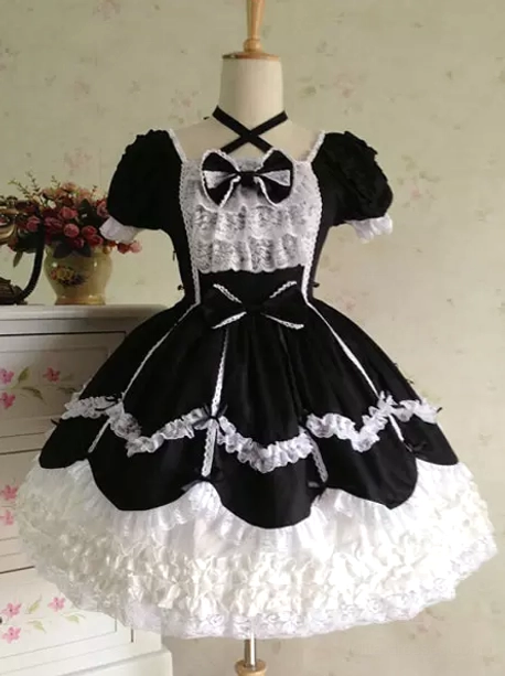 Black and white rococo lolita dress with short puff sleeves chest bow lace trims scalloped edge