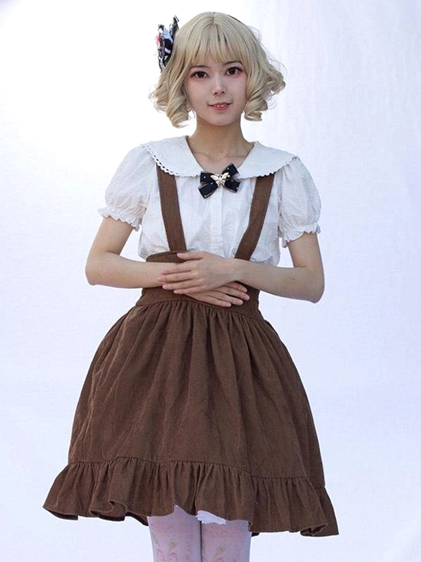Camel sweet lolita skirt front low view two-piece set white undergarment neat bow collar detail