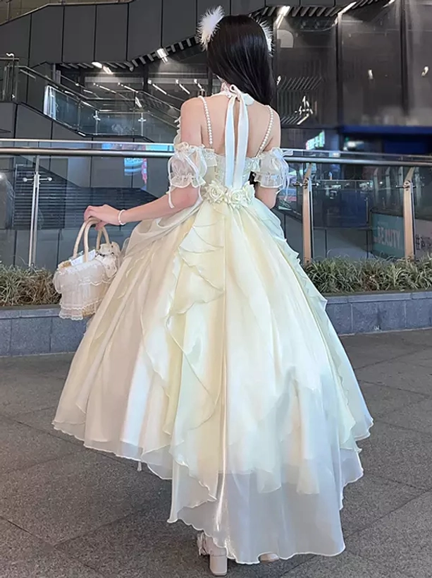 Cream halterneck lolita dress back view high-low asymmetrical skirt ruffled off-shoulder sleeves outdoor street lolita fashion coordinate