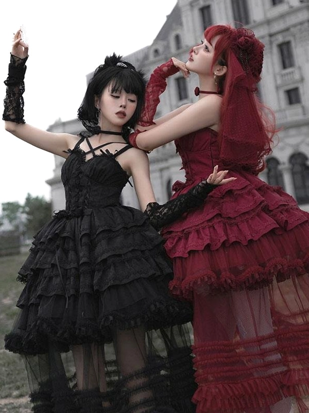 Gothic lolita ballet dresses side view double-model black lace-up corset burgundy sheer ruffled hem tiered skirt outdoor vintage scene