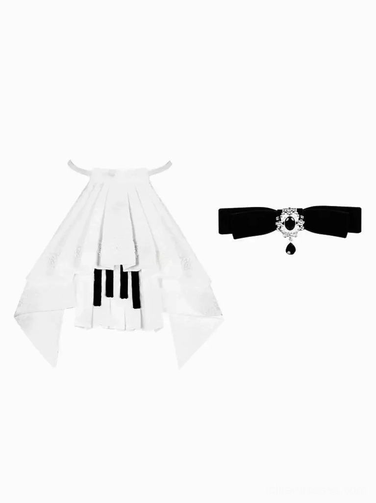 Gothic Lolita complete outfit styling guide black white dress beret cravat accessories coordination tips