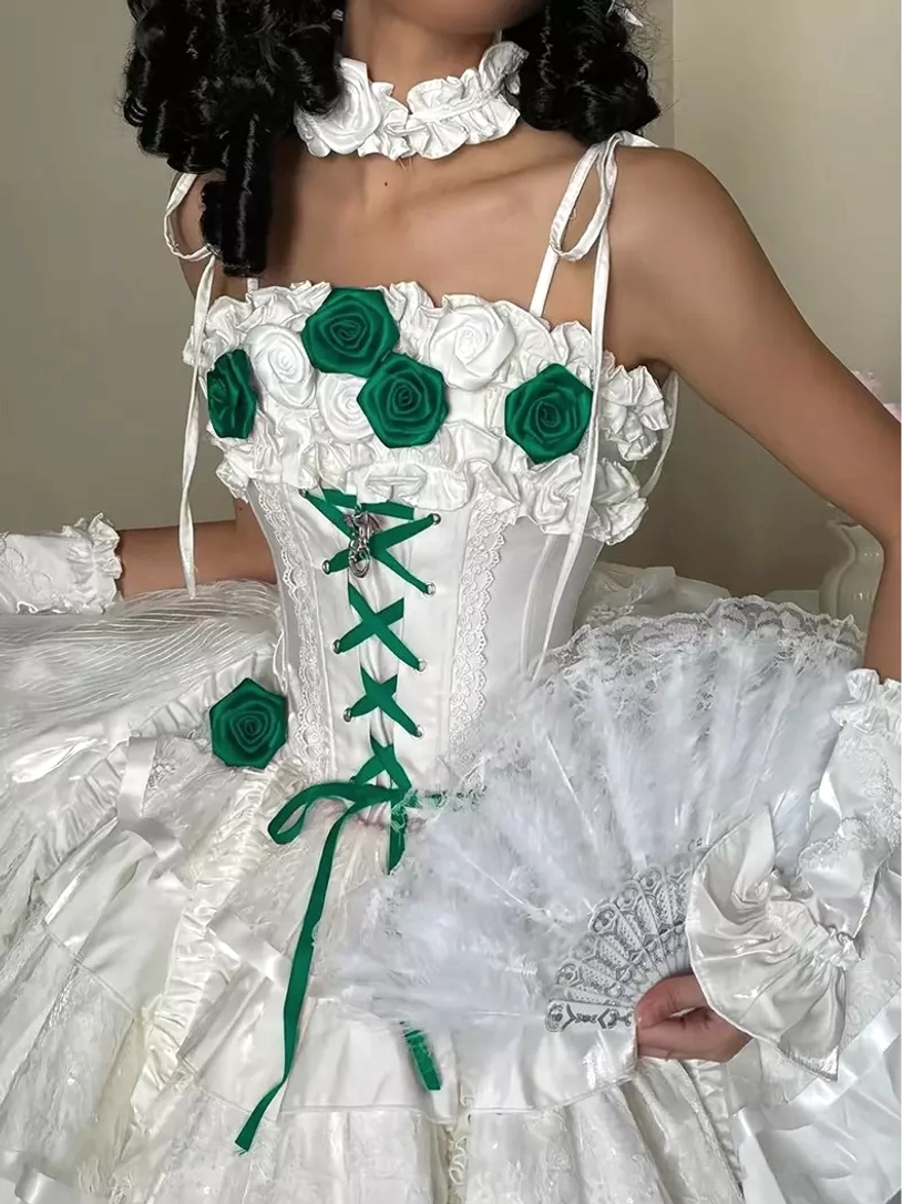 Gothic lolita strapless corset ball gown size fit guide wearing instructions coordinate styling accessories recommendations