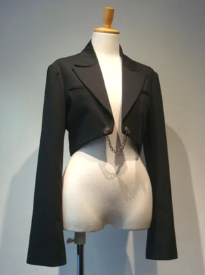 Gothic lolita cropped blazer coat black front view metal waist chain notched lapel mannequin display