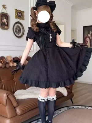 Gothic lolita short sleeve dress black pinstripe skirt flare voluminous ruffle hem details lace gloves hair bow