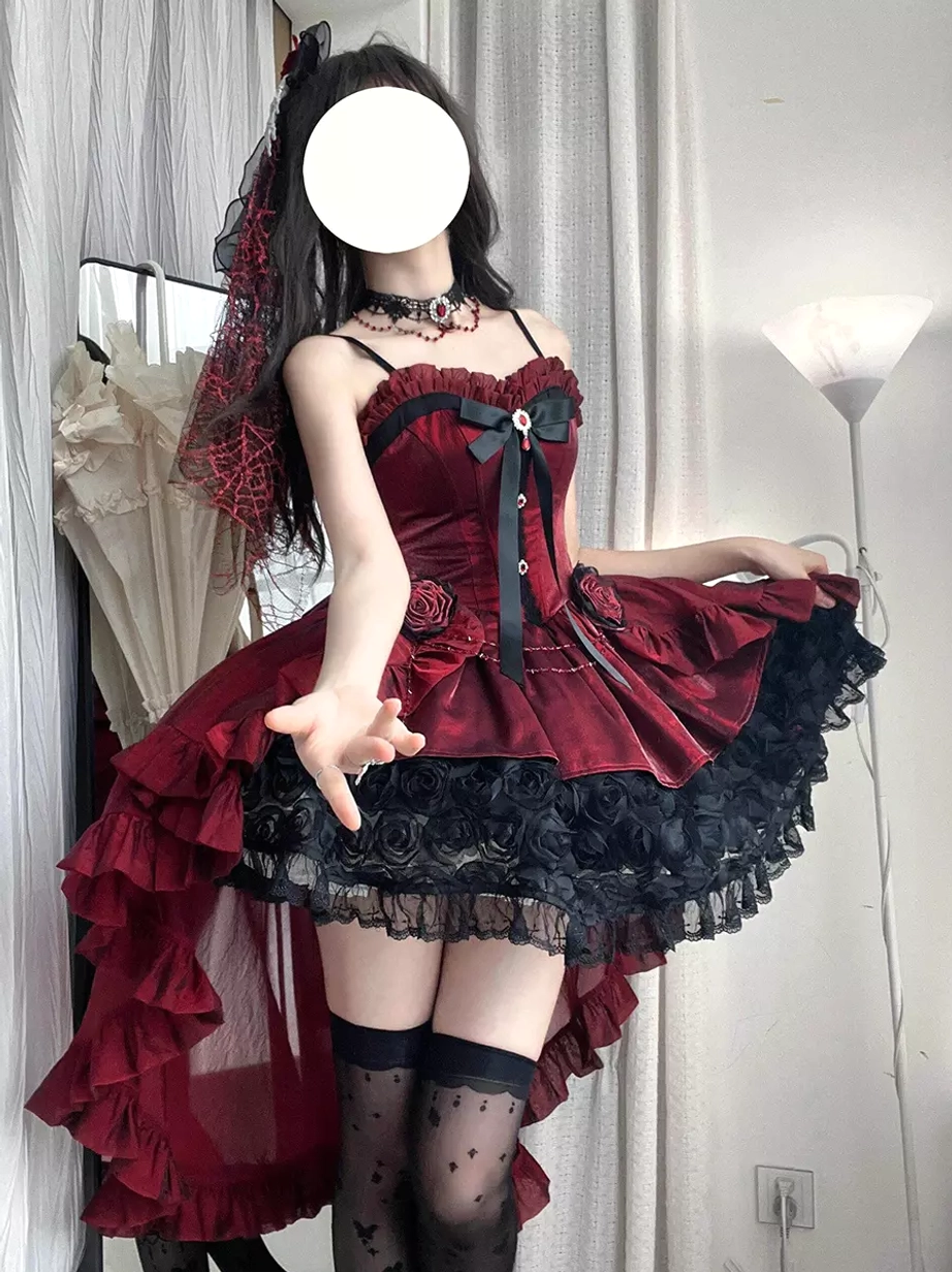 Gothic lolita dress spaghetti strap layered ruffled skirt rose decoration front holding pose