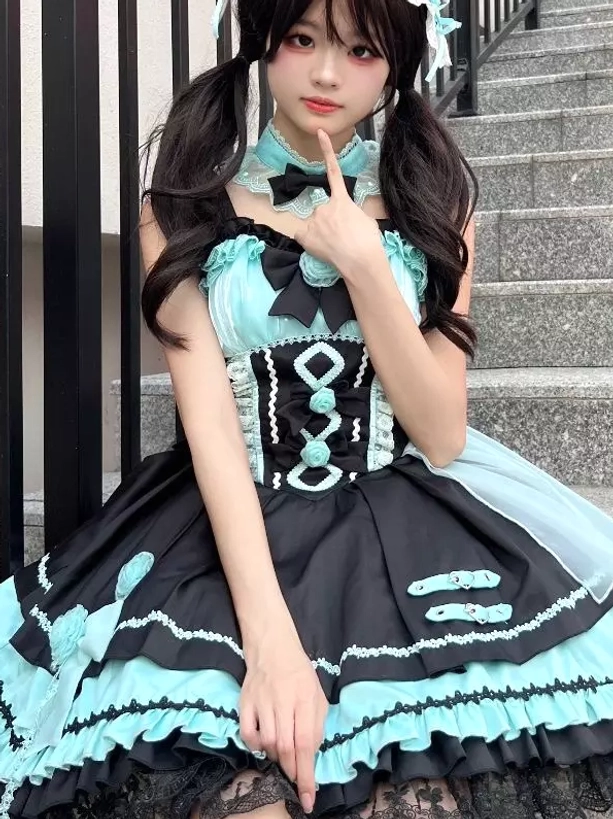 Gothic lolita color-block JSK dress front full-body view corset bodice lace-up design model