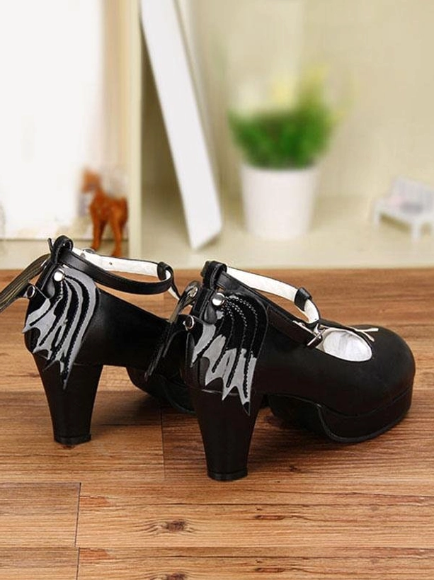 Gothic Lolita platform Mary Jane shoes styling coordination recommendation lolita fashion coordination complete ensemble guide