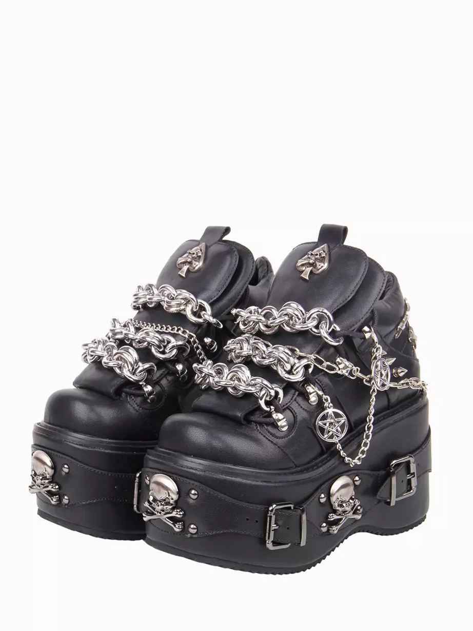 Gothic lolita platform shoes front three-quarter angle black leather pentagram pendants silver chains skull buckles