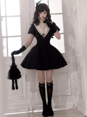 Gothic nun lolita short sleeve dress black pleated lace full-body front view white vintage hallway short skirt white lace collar