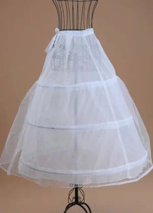 3-hoop lolita petticoat ivory tulle A-line three-quarter front angle displayed on metal dress form showing structured volume and silhouette