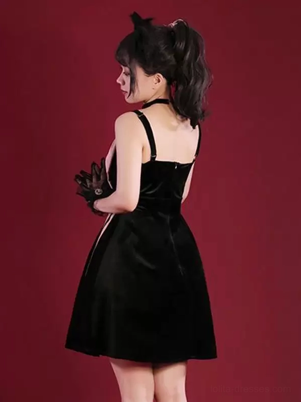 Black Jirai Kei gothic lolita slip dress backless silhouette with spaghetti straps and matching gloves, back view on model