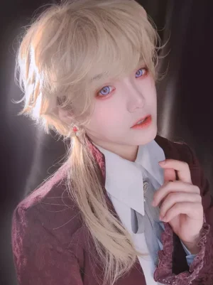 Light gold heat-resistant gothic lolita wig with wavy short top and long loose side ponytail, front three-quarter view on mannequin