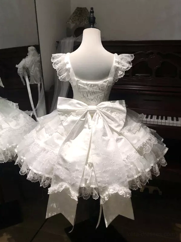 Sweet lolita JSK dress light sky blue color spaghetti strap front view bow detail coordinate