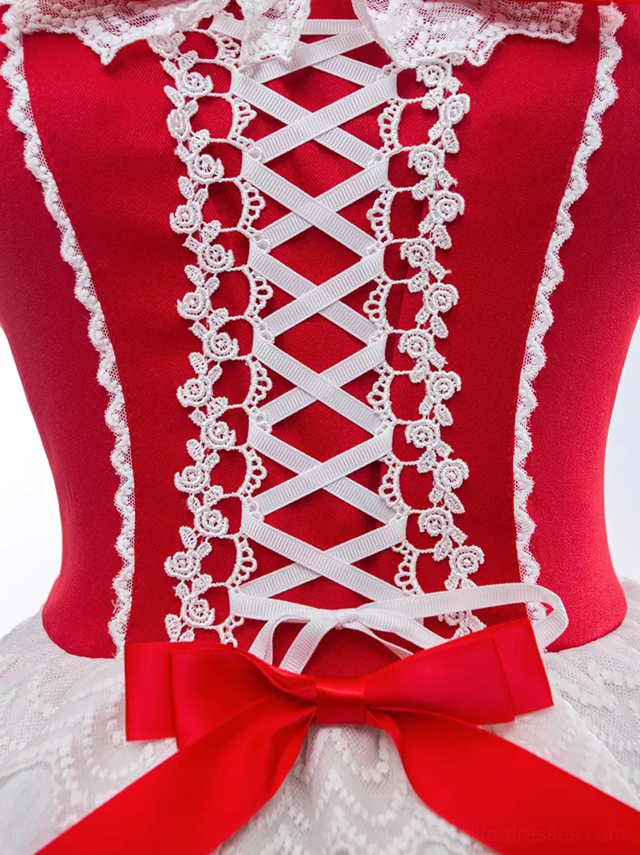Lolita dress circle skirt construction wide flare volume tiered layers detail