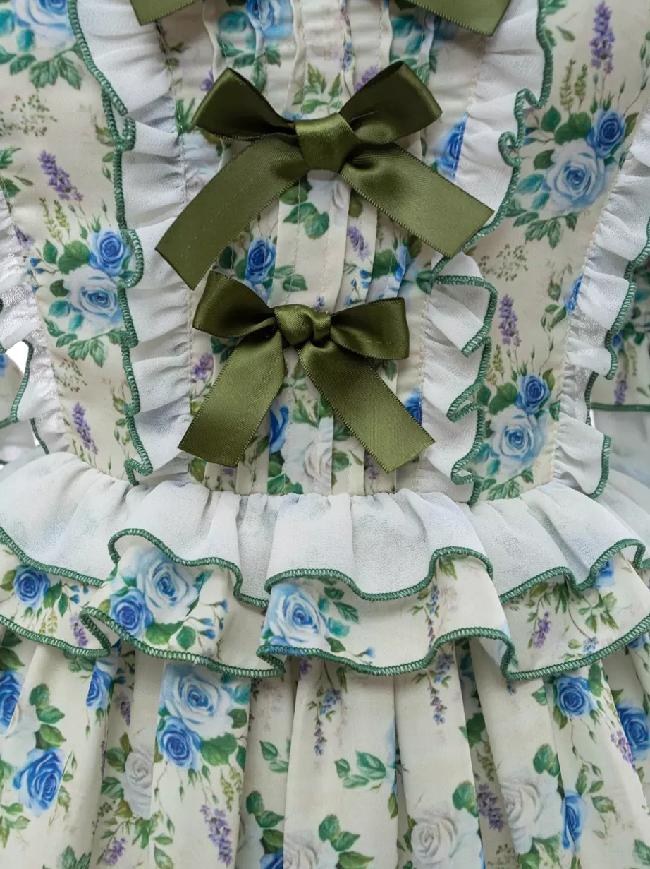 Classic sweet lolita dress feminine silhouette puff short sleeves ruffled details authentic lolita styling
