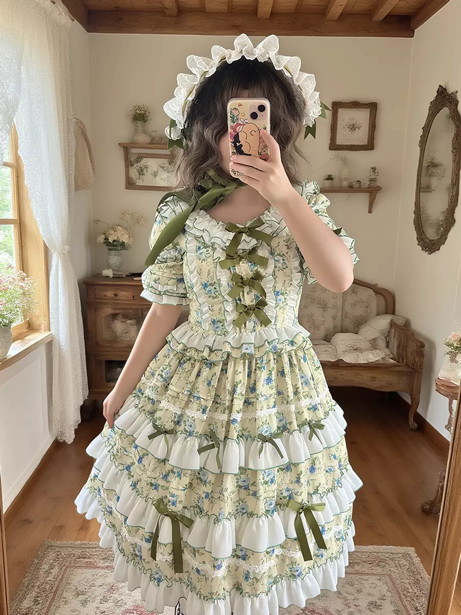 Vintage floral lolita dress square ruffled collar green neck ribbon standing front view selfie cozy indoor