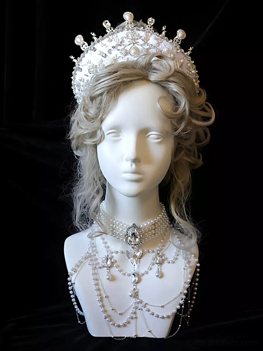 Minimalist lolita bridal crown and jewelry set front view featuring silver crystal pearl crown without veil, matching pearl necklace and chest chain on mannequin with short curly hair