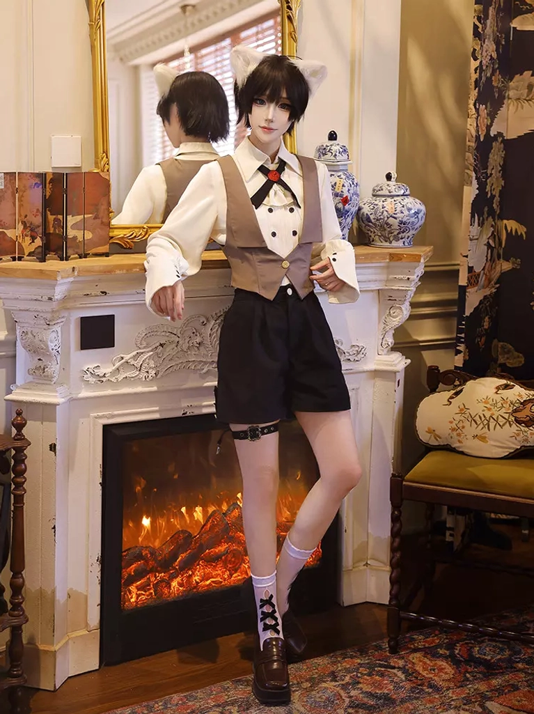 Ouji lolita gentleman suit formal styling with complete footwear and leg details including thigh strap coordination