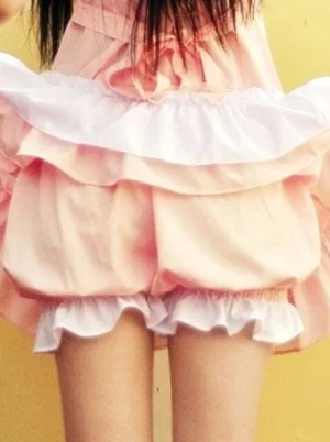 pink-lolita-bloomers-back-view-layered-ruffle-trim-white-ruffled-leg-cuffs-waist-bow-decoration-sweet-style