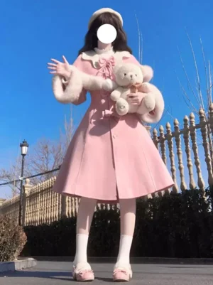 Romantic lolita overcoat pink color knee-length a-line silhouette faux fur collar holding cute plush teddy bear accessory