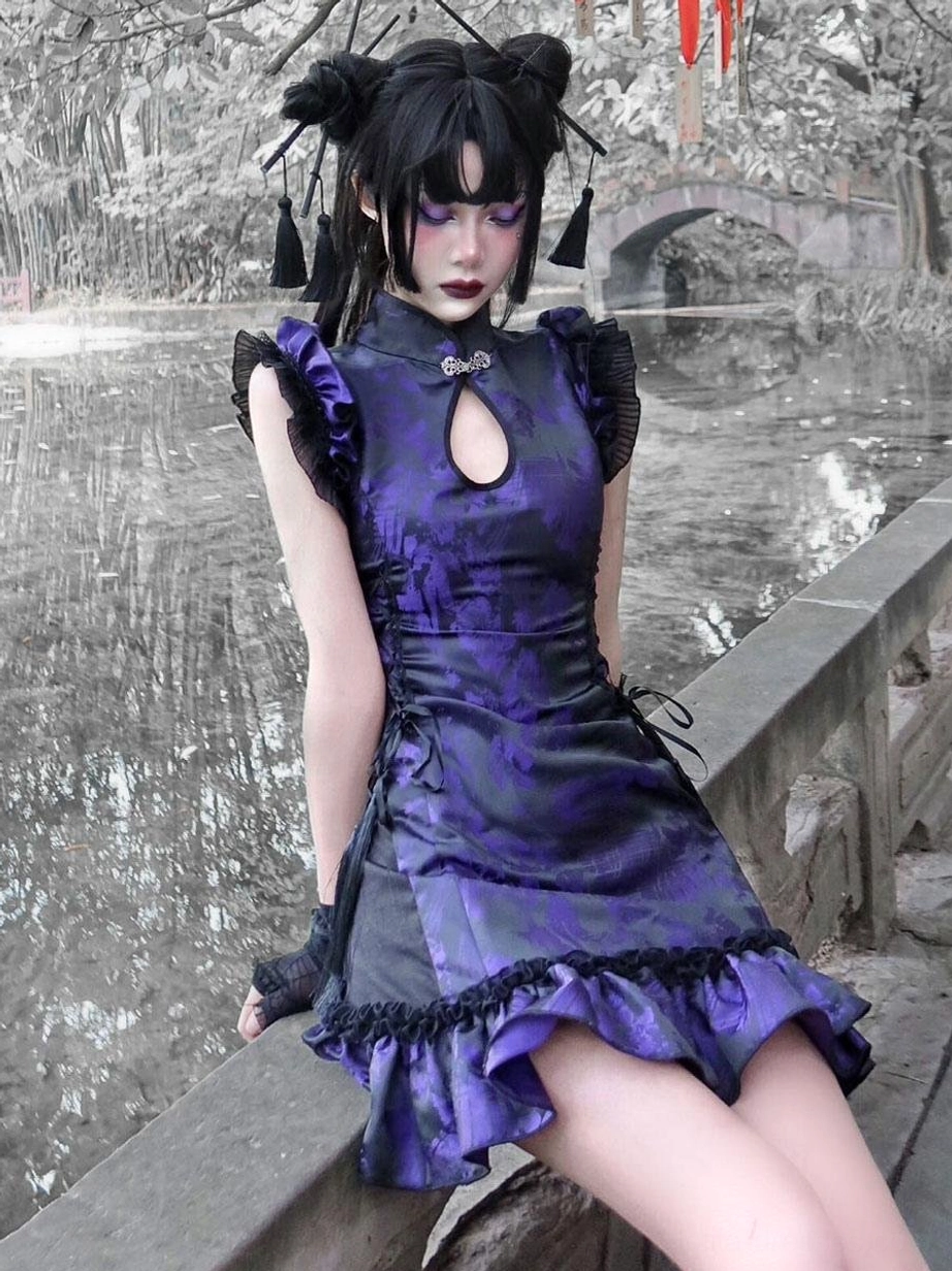 Purple Gothic Lolita OP dress with jacquard weave pattern, featuring ruffled cap sleeves, chest keyhole cutout, black ruffled hem and side drawstrings, Qi-style silhouette, modeled on Asian woman in waterside setting