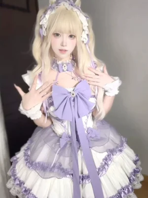 purple-white-sweet-lolita-dress-sleeveless-bow-front-view-halter-neckline-chest-bow-blonde-model