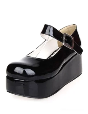 Sweet Lolita platform Mary Jane shoes black glossy patent leather front three-quarter view round toe metal ankle buckle strap