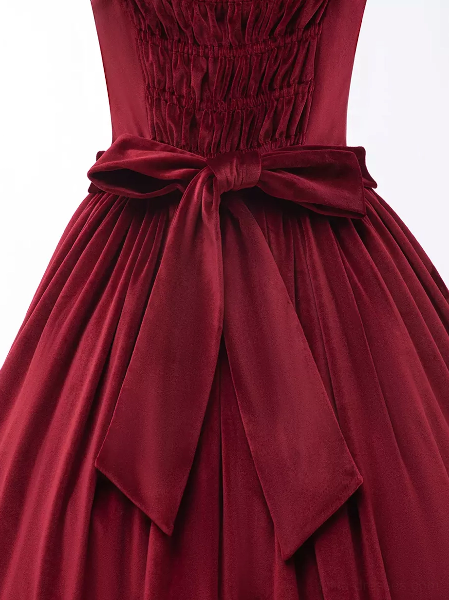 Sweet lolita burgundy JSK dress ruffled hem and skirt volume details velour fabric texture classic lolita jumper construction