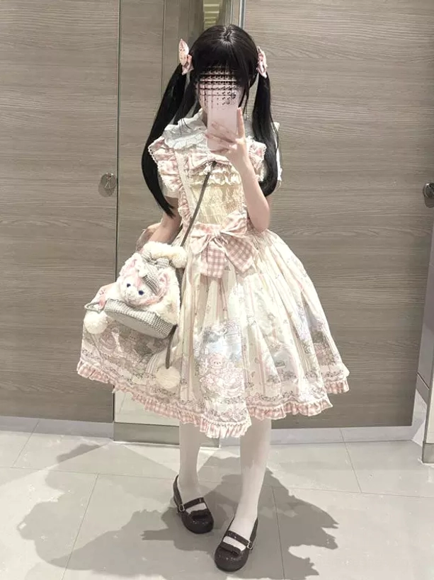 Charming sweet lolita dress with layered ruffled hem and printed skirt fabric paired with fluffy animal crossbody bag in full mirror selfie