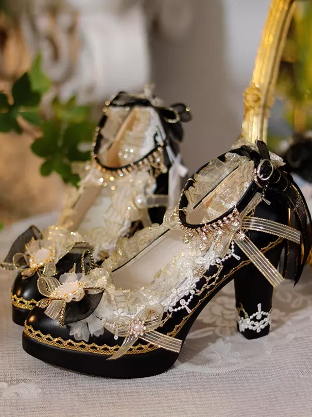 Ecru white lolita pumps black-white contrast block heel bow flower details front three-quarter view