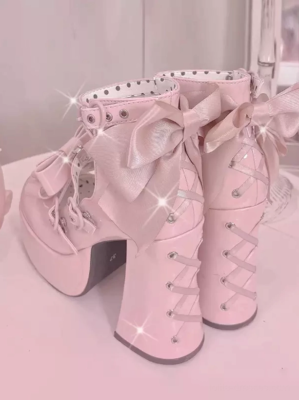 White and pink lolita platform pumps color comparison showing glossy patent PU finish, round toe shape, and ankle strap design on neutral background