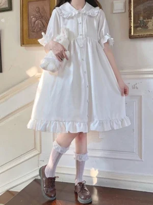 sweet lolita one-piece dress white full body front view vintage interior lace socks mary jane shoes